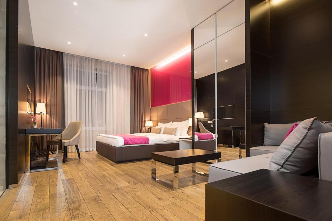 בלגרד Maccani Black Luxury Suites מראה חיצוני תמונה