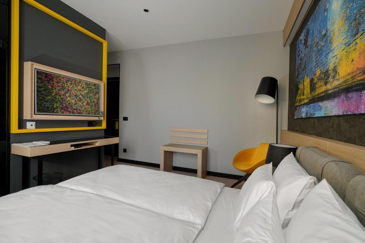 בלגרד Maccani Black Luxury Suites מראה חיצוני תמונה